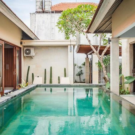Cosy And Cheerful 2 Bedroom Villa 5Mins To Finns Canggu Kültér fotó